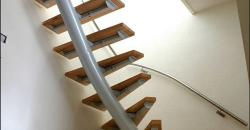 Beltéri lépcsők fa lépcsőfokkal